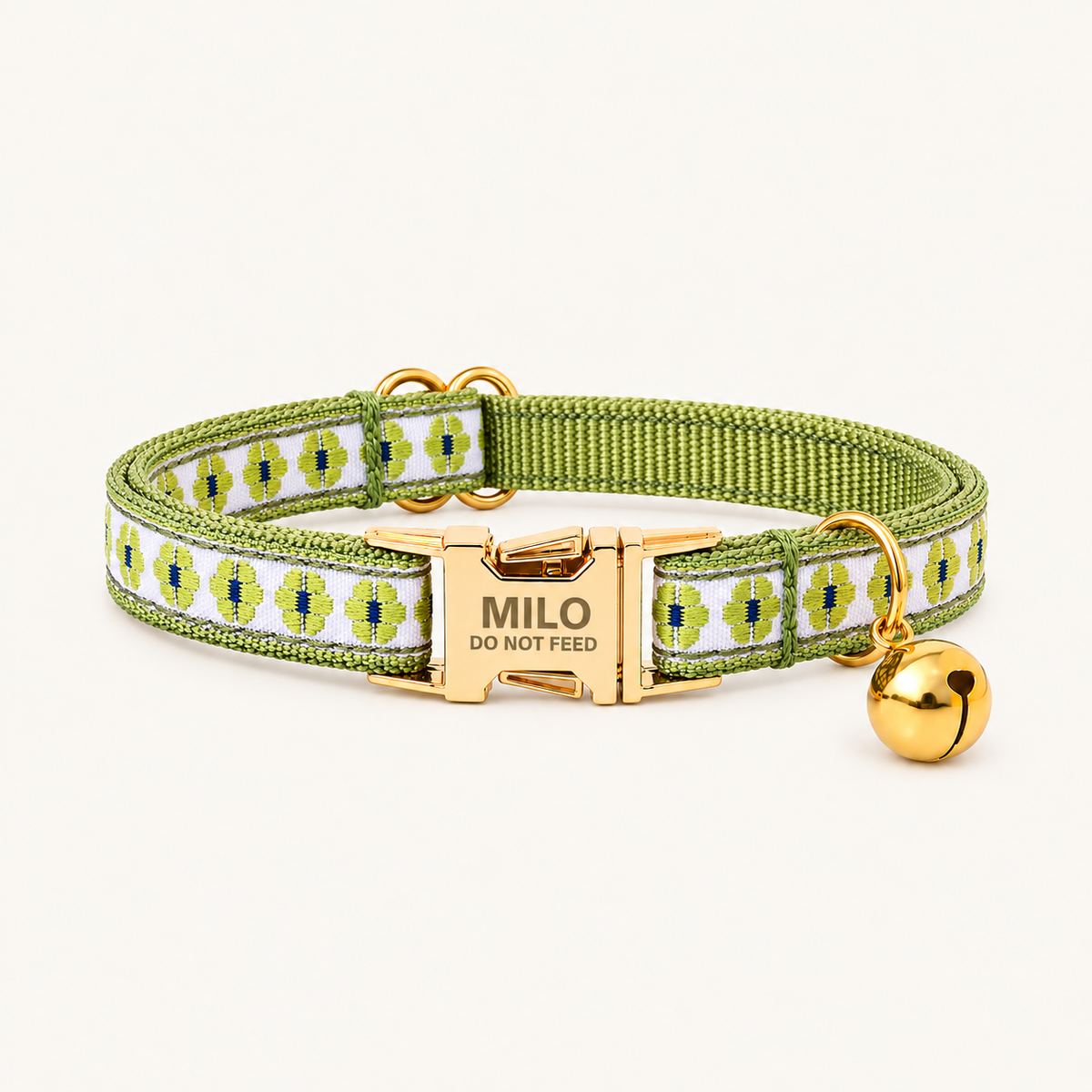 WhiteGreen | embroidered flat cat collar